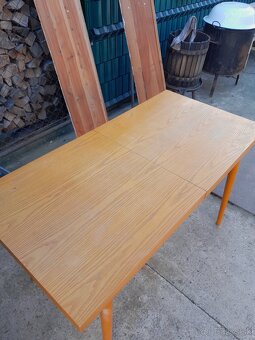 Predám rozkladací stôl. - 3