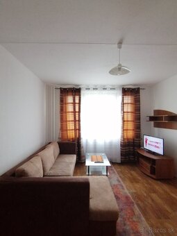 1.izbový byt Záhonok - 3