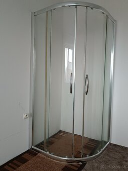 Sprchovací kút - 3