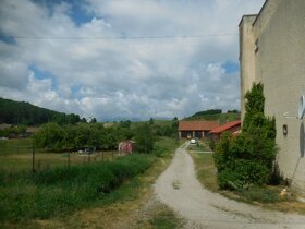 DRAŽBA-3-IZBOVÝ BYT NA UL.ČSL. ARMÁDY V OBCI TURČ.ŠTIAVNIČKA - 3