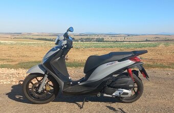 Piaggio Medley S 125 - 3