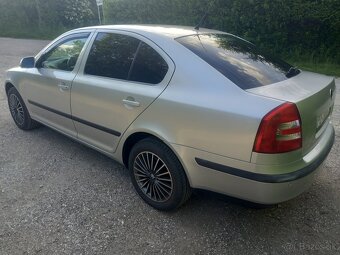 Škoda Octavia 1.6 fsi - 3
