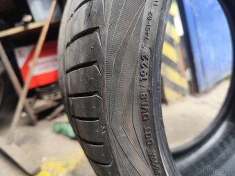 Predám 225/40r18 - 3