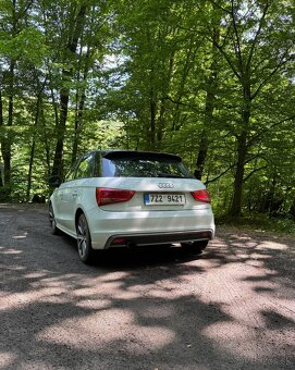 Audi A1 1.6TDI S-line - 3