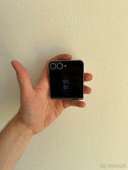 Galaxy Z Flip 6 - 3
