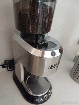 Mlynček DeLonghi - 3