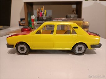 Skoda 120 kdn stare hracky - 3