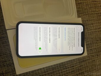 iPhone 11 Yellow 64GB - 3