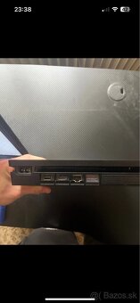 🎮 PS4 Slim 500GB + 2 ovládače + Gran Turismo 7 + FIFA 23 - 3
