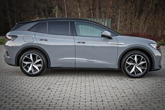 Volkswagen ID4 GTX 4Motion 220kw 82kWh Ťažné Matrix - 3