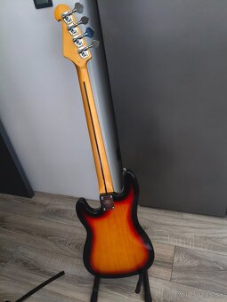Bassgitara - 3