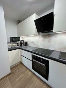 Predaj: 2-izbový smarthome byt v Lietavskej Lúčke s parkovis - 3