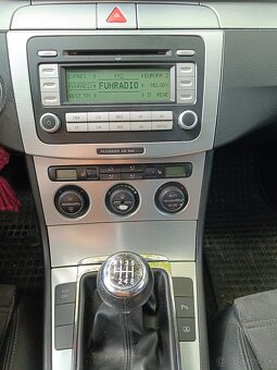 Volkswagen Passat b6 sedan - 3
