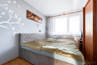 3i byt, 69m2 pražský typ, pôv.stav, 7/8p, Turgenevova ul. KE - 3