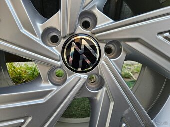 Originálna zimná sada VW- 5x112 r18 + Bridgestone 225/40 r18 - 3