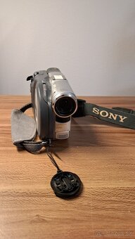 Kamera Sony DCR-DVD201E - 3