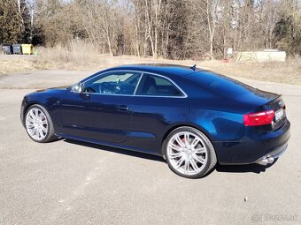 Audi S5 4.2 V8 MANUÁL Quattro - 3