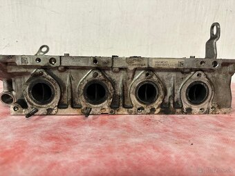 HLAVICA BMW N47D20C 7810465 E81 E87 E90 E91 F10 F20 F30 2.0D - 3