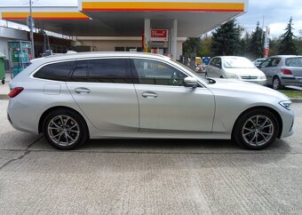 BMW Rad 3 Touring 320d xDrive 140kW 8st.automat ťažné,koža,k - 3