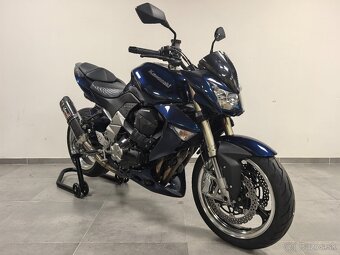 Kawasaki Z 1000 - 3