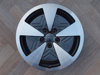 17" 5x112 ALU KOLA AUDI A8 4N = ZÁNOVNÍ ORIGINÁL SADA - 3
