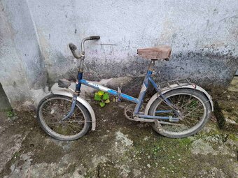 STARÉ BICYKLE - 3