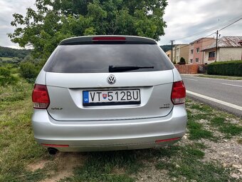 Predám Volkswagen golf variant 1.6tdi 2010 - 3