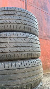 Letné pneu 255/45 r19 - 3