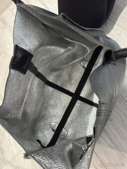 Čierna kožená kabelka - 3