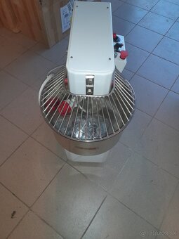 Predám špirálový miesič IF-22 - 3