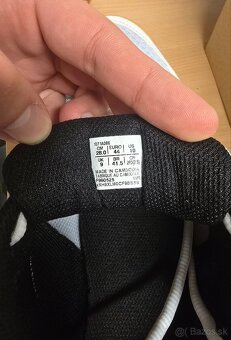 Topánky Asics Upcourt 5 - 3