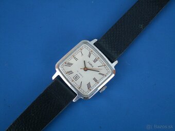 Hodinky Zaria s dátumovkou . - 3