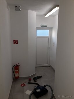 výrobná, skladovacia hala okres Sabinov voľná od Apríl Máj - 3