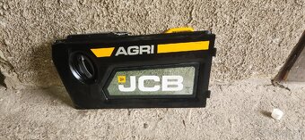 JCB Teleskopický nakladač - 3