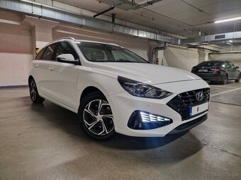 Hyundai i30 combi family 1.5i DPi 81kW 48000km facelift CW - 3