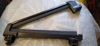 Nosiče lyží Thule - 3