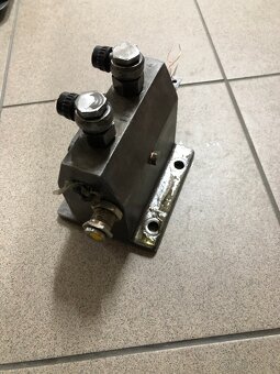 Vstrekovacie čerpadlo zetor 25 - 3