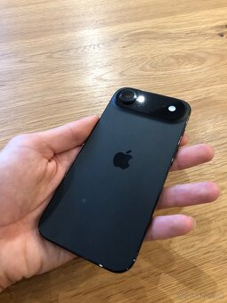 PREDÁM/VYMENÍM iPhone AIR, v záruke do 09/2027 - 3