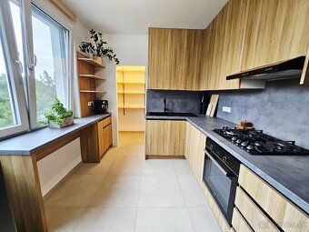 3.-izbový byt v Modre na Komenského ulici - 3