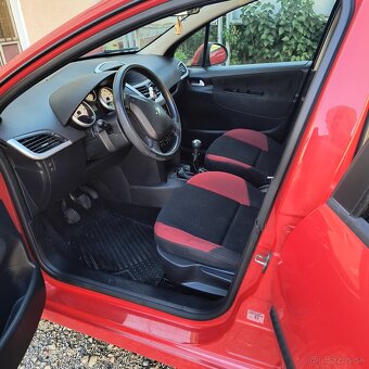 Predám Peugeot 207 - 3