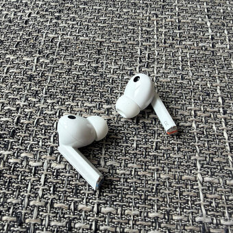 Samsung Galaxy Buds 3 Pro – White - 3