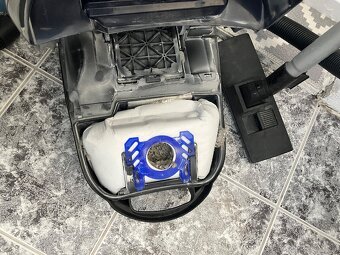 Vysávač Electrolux - 3