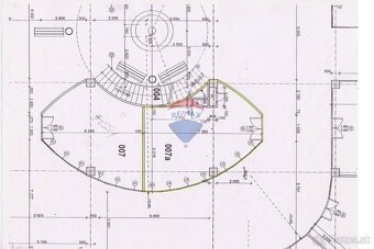 RE/MAX | Obchodný priestor na predaj Galanta - 3