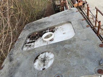 1000 litrová nádrž na vodu - 3