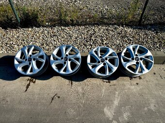 4X108 6J Et27 R15 - originálne Citroen - 3