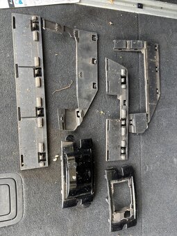 Audi A6 C8 4k8853651 maska - 3