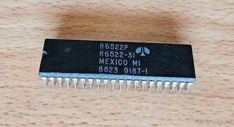 Rockwell 6522P = MOS 6522 VIA pre floppy Commodore, Atari - 3