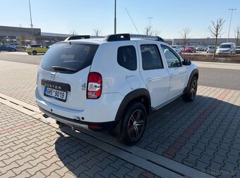 Dacia Duster 1.6 SCe LPG 4x4 ČR naj. 77t. NAVI - 3