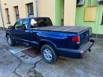 Chevrolet S10 pick-up - 3