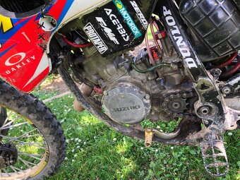 Suzuki rm125 - 3